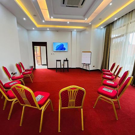 Precious Villas Lubowa Kültér fotó