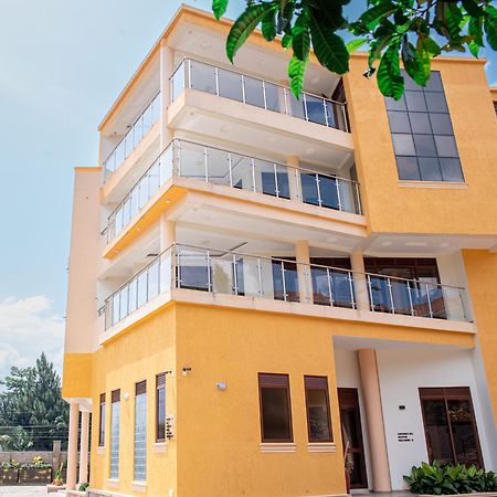 Precious Villas Lubowa Kültér fotó
