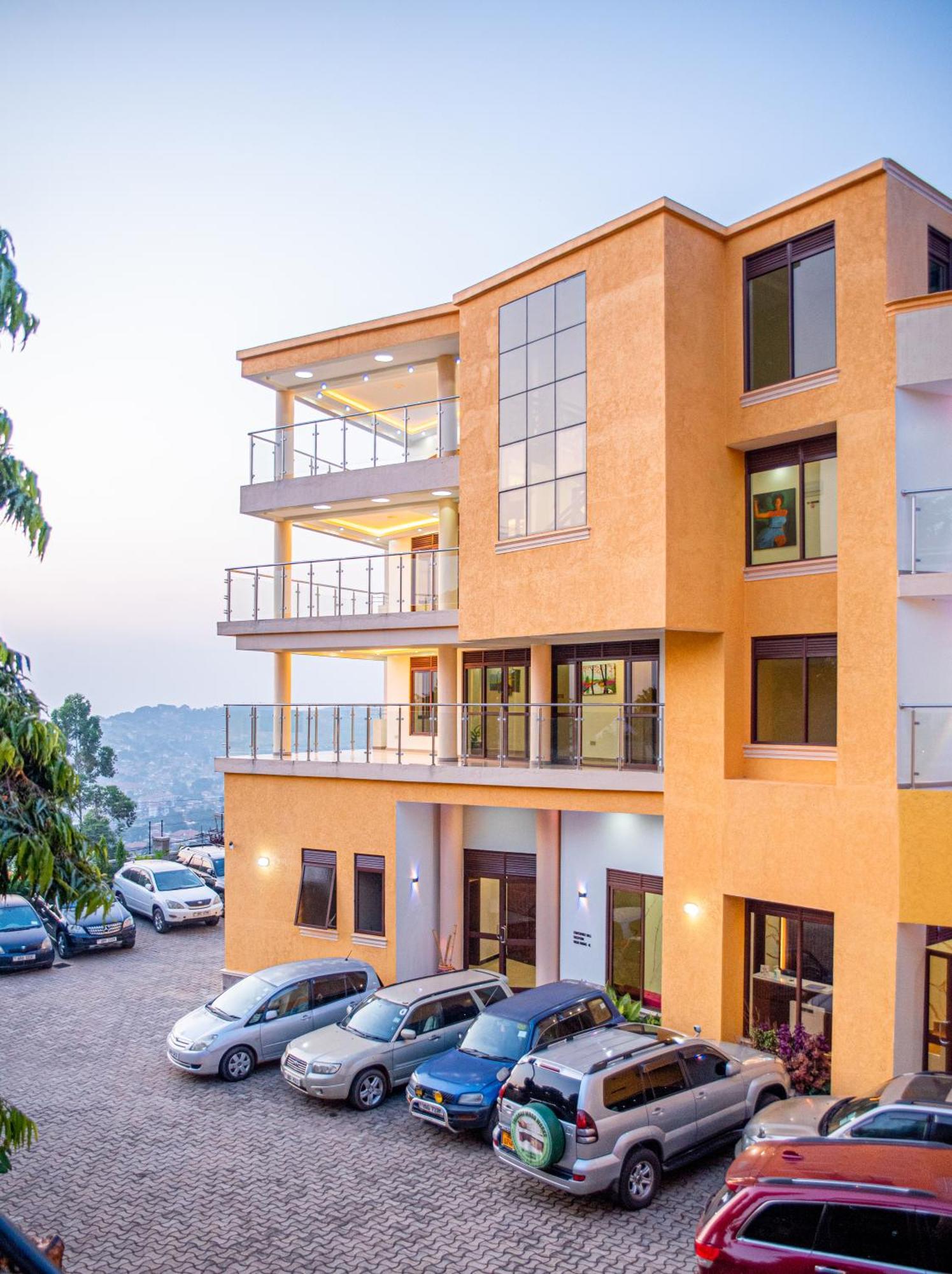 Precious Villas Lubowa Kültér fotó