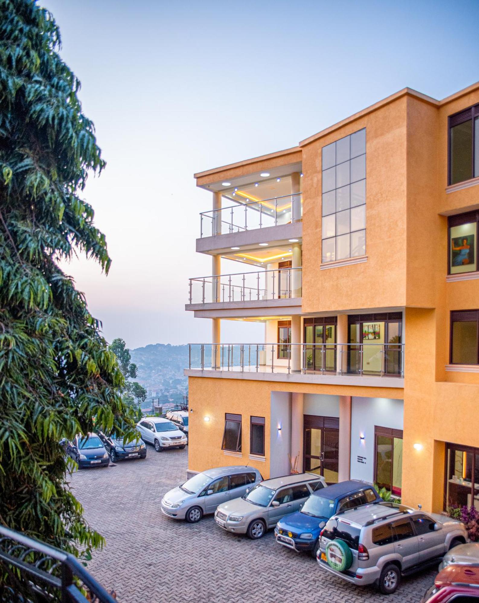 Precious Villas Lubowa Kültér fotó