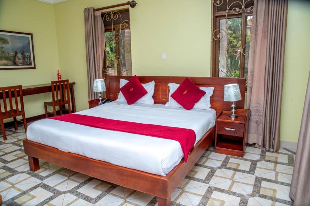 Precious Villas Lubowa Kültér fotó